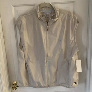 NWT Vintage Tommy Hilfiger Beige Women’s Windbreaker Vest Size XL $58 Tag
